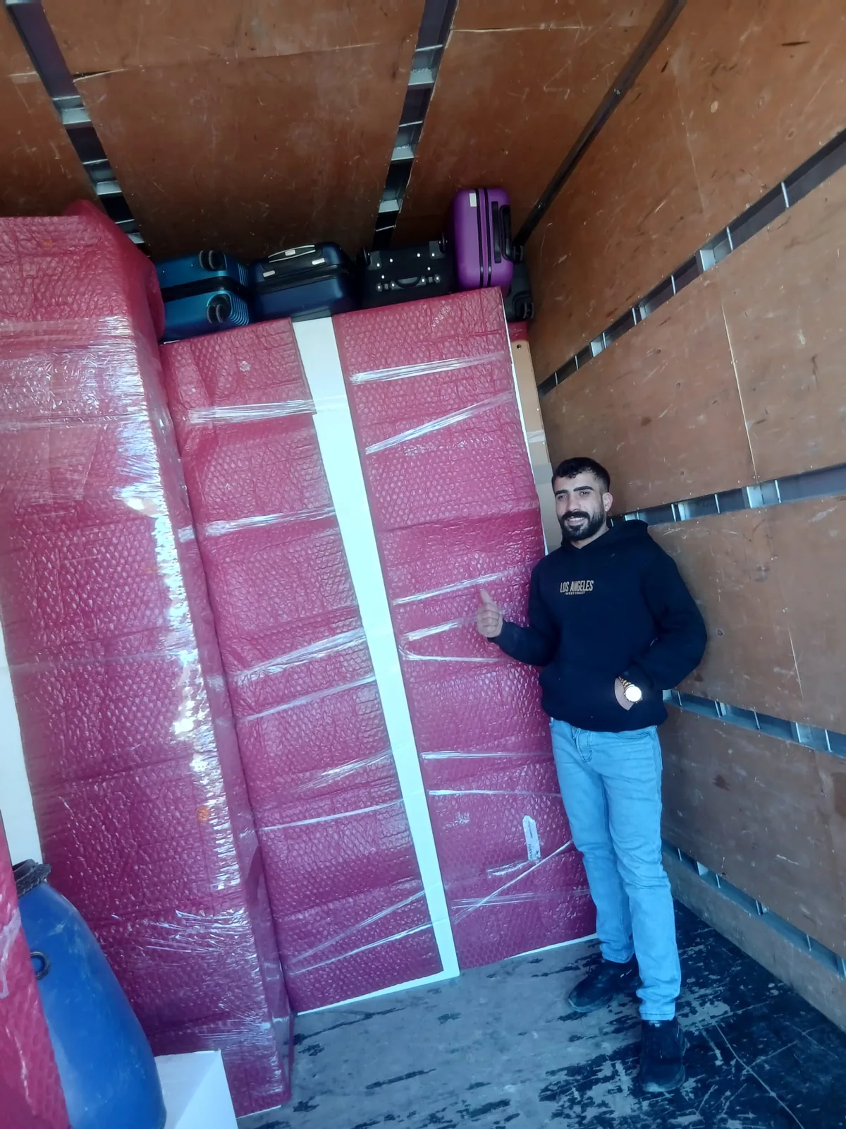 Araç içinde eşya koruma